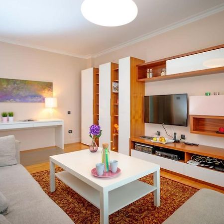 Green Apartment - Top Location, Near City Center! Σόφια Εξωτερικό φωτογραφία
