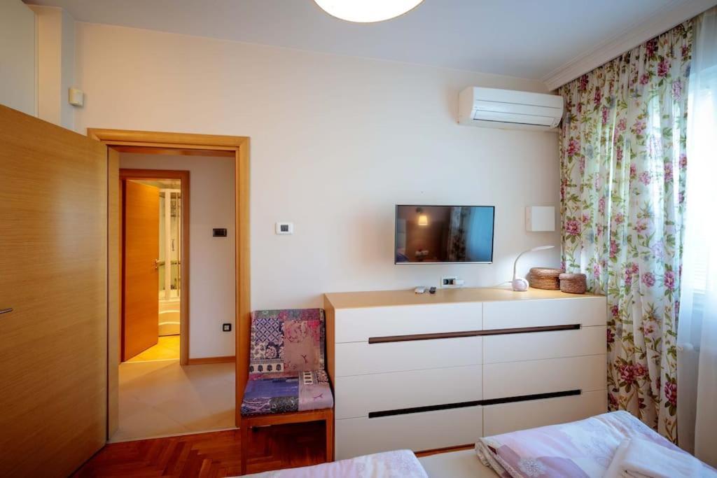 Green Apartment - Top Location, Near City Center! Σόφια Εξωτερικό φωτογραφία