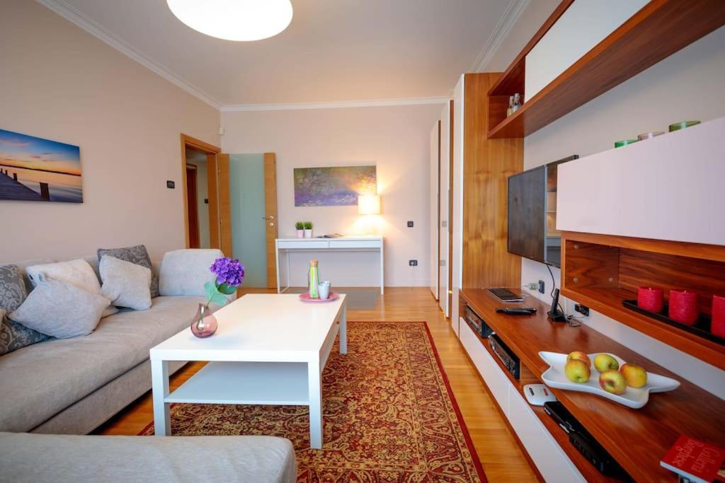 Green Apartment - Top Location, Near City Center! Σόφια Εξωτερικό φωτογραφία